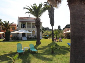 Located Holiday At The Sea Beach Aghios Petros | Kavos