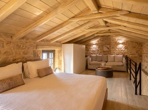 Korona Boutique Hotel | Oitylo