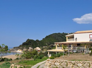 Beach Tolis Pelekas | Sinarades