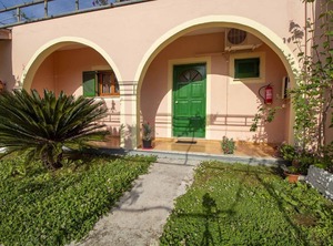 Louvros Sidari Corfu | Roda