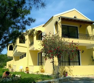 Louvros Sidari Corfu 