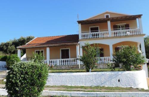 Agios Stefanos Avliotes Apartment | 100 m² Apartment ∙ 3 bedrooms ∙ 6 guests