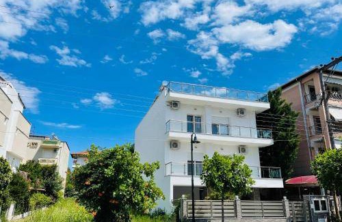 Olymbiaki Akti Apartment | 100 m² Apartment ∙ 2 bedrooms ∙ 5 guests