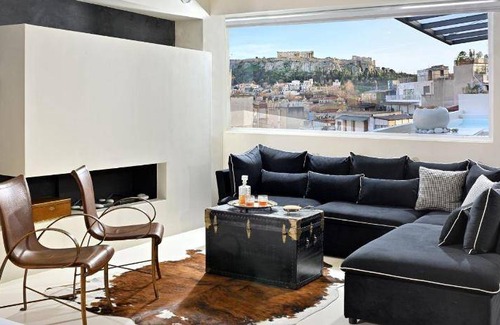 Monastiraki House | 100 m² House ∙ 1 bedroom ∙ 4 guests