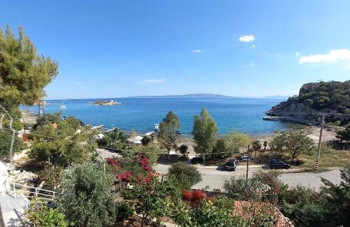Salamis House | 100 m² House ∙ 3 bedrooms ∙ 6 guests