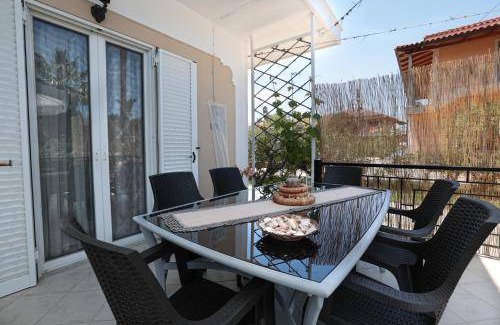 Neromilos House | 100 m² House ∙ 3 bedrooms ∙ 6 guests
