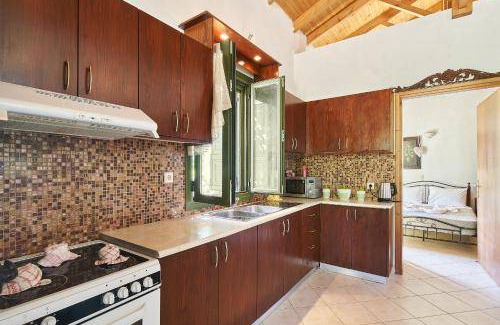 Agía Eiríni House | 100 m² House ∙ 4 bedrooms ∙ 9 guests