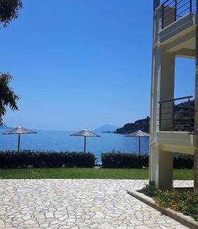 Dorida Resort | 107 m² Resort ∙ 2 bedrooms ∙ 5 guests
