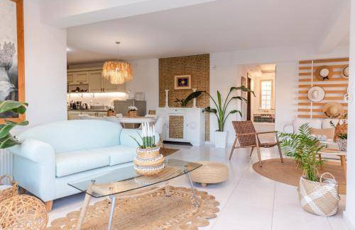 Chalcis Villa | 107 m² Villa ∙ 2 bedrooms ∙ 7 guests