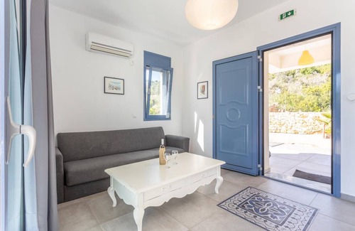 Skala Villa | 109 m² Villa ∙ 3 bedrooms ∙ 7 guests