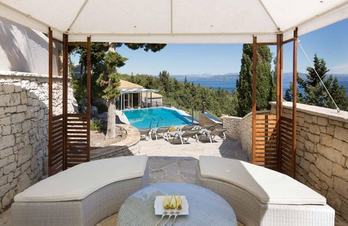 Koutsi Villa | 110 m² Villa ∙ 3 bedrooms ∙ 6 guests