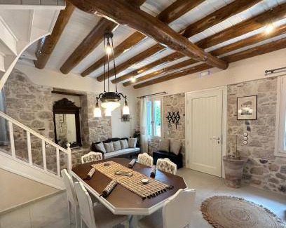 Pythagorion Villa | 110 m² Villa ∙ 2 bedrooms ∙ 4 guests