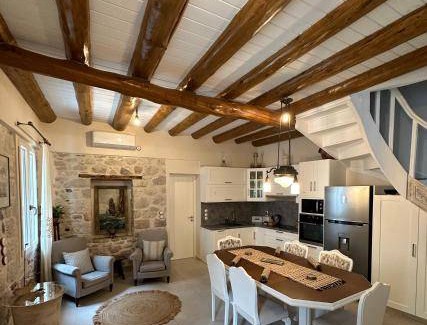 Pythagorion Villa | 110 m² Villa ∙ 2 bedrooms ∙ 4 guests