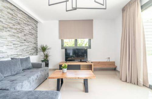 Xiro Chorio Villa | 110 m² Villa ∙ 3 bedrooms ∙ 8 guests