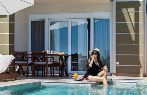 Pallini Villa | 110 m² Villa ∙ 3 bedrooms ∙ 6 guests