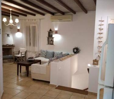 Agios Sostis Villa | 115 m² Villa ∙ 3 bedrooms ∙ 8 guests