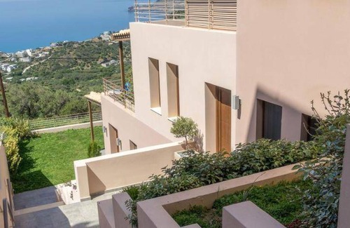 Mirthios Apartment | 120 m² Apartment ∙ 3 bedrooms ∙ 5 guests