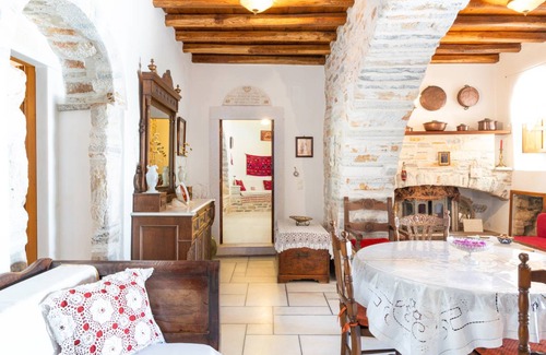 Filoti House | 120 m² House ∙ 1 bedroom ∙ 5 guests