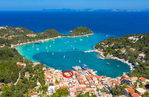 Lakka House | 120 m² House ∙ 2 bedrooms ∙ 5 guests