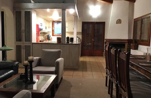 Spata-Artemida House | 120 m² House ∙ 2 bedrooms ∙ 5 guests