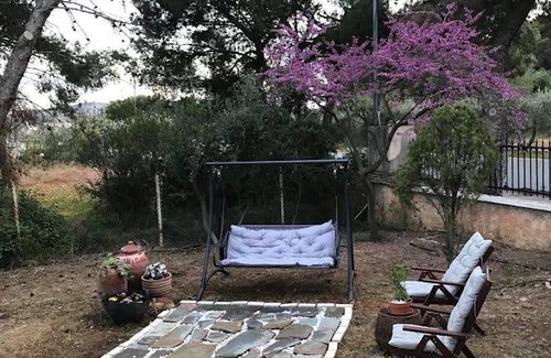 Spata-Artemida House | 120 m² House ∙ 2 bedrooms ∙ 5 guests