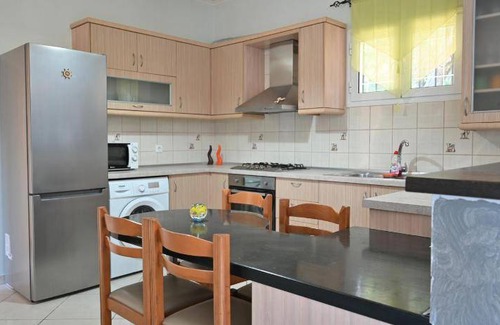 Liapades House | 120 m² House ∙ 4 bedrooms ∙ 8 guests