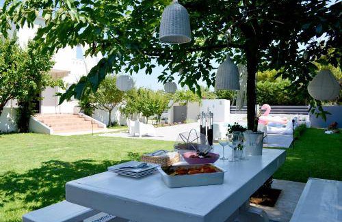 Schinias Villa | 120 m² Villa ∙ 2 bedrooms ∙ 6 guests