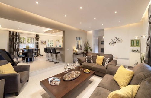 Flamouriana House | 125 m² House ∙ 5 bedrooms ∙ 10 guests