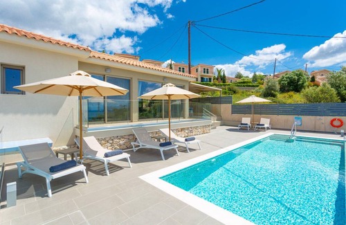 Lassi Villa | 125 m² Villa ∙ 3 bedrooms ∙ 6 guests