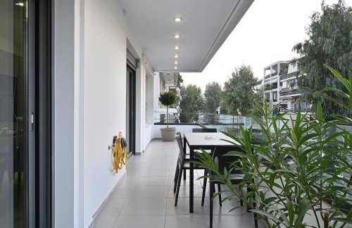 Palaio Faliro Apartment | 130 m² Apartment ∙ 2 bedrooms ∙ 11 guests