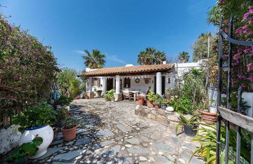 Amaniou House | 130 m² House ∙ 2 bedrooms ∙ 5 guests