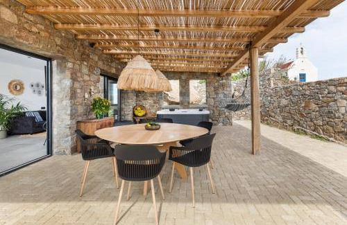 Ano Mera Villa | 130 m² Villa ∙ 3 bedrooms ∙ 6 guests