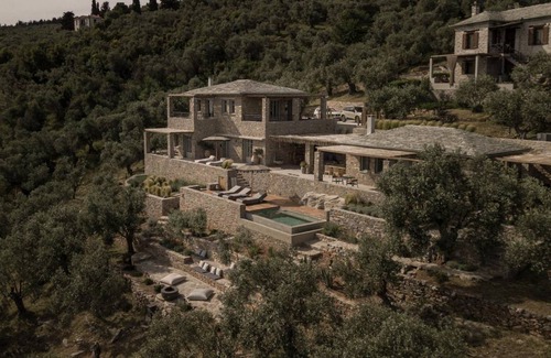 South Pelion Villa | 132 m² Villa ∙ 3 bedrooms ∙ 6 guests