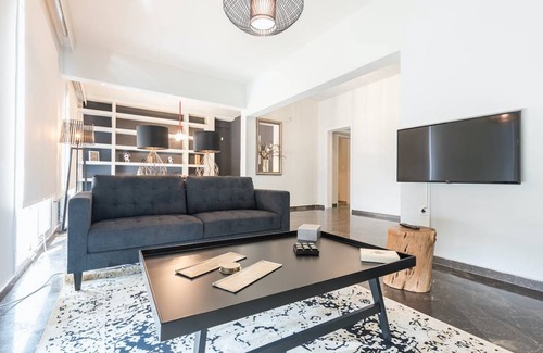 Neos Kosmos Apartment | 135 m² Apartment ∙ 4 bedrooms ∙ 8 guests