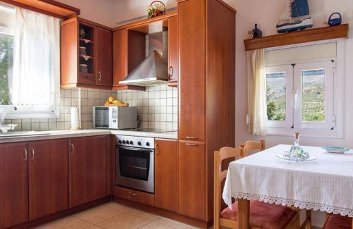 Lefkogeia Villa | 135 m² Villa ∙ 4 bedrooms ∙ 8 guests
