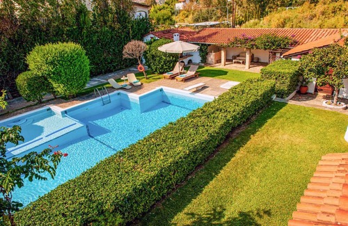 Schinias House | 140 m² House ∙ 3 bedrooms ∙ 7 guests