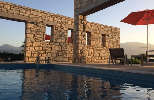 Filaki House | 140 m² House ∙ 3 bedrooms ∙ 6 guests