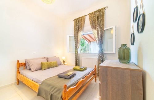 Lefkimmi House | 140 m² House ∙ 5 bedrooms ∙ 12 guests