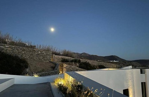 Krotiri Resort | 140 m² Resort ∙ 3 bedrooms ∙ 6 guests