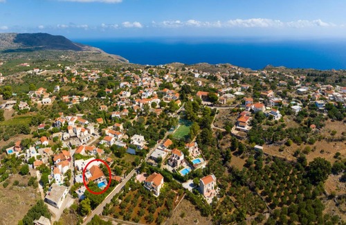 Kefalas Villa | 140 m² Villa ∙ 3 bedrooms ∙ 6 guests