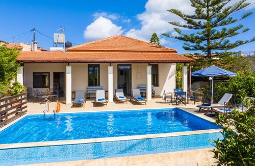 Kefalas Villa | 140 m² Villa ∙ 3 bedrooms ∙ 6 guests
