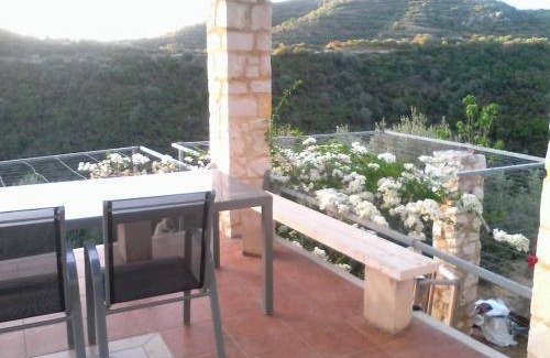 Stalos Villa | 140 m² Villa ∙ 3 bedrooms ∙ 6 guests