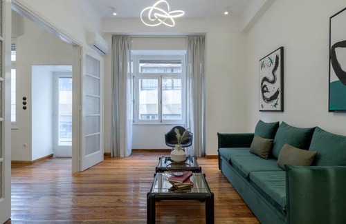 Plaka Apartment | 145 m² Apartment ∙ 3 bedrooms ∙ 8 guests