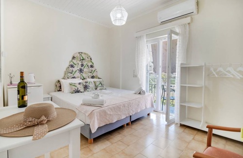 Nikiana Cabin | 15 m² Lodge ∙ 2 guests