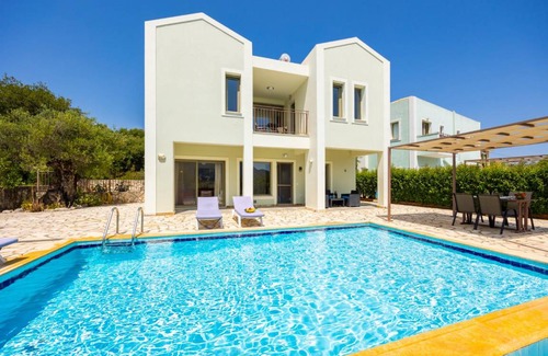 Sami Villa | 150 m² Villa ∙ 2 bedrooms ∙ 5 guests