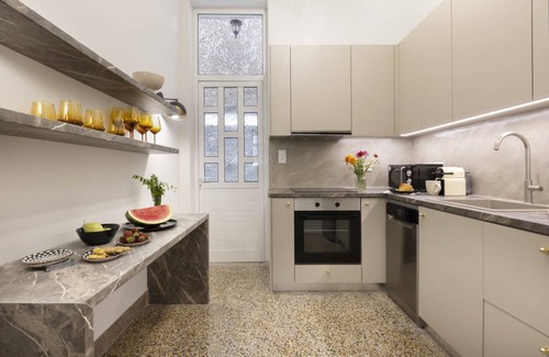 Filopappou Villa | 150 m² Villa ∙ 3 bedrooms ∙ 9 guests