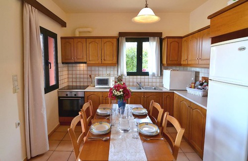 Pendamodi Villa | 150 m² Villa ∙ 4 bedrooms ∙ 8 guests