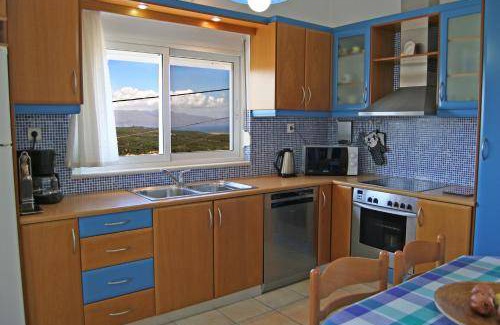 Xirokampi Villa | 150 m² Villa ∙ 4 bedrooms ∙ 9 guests