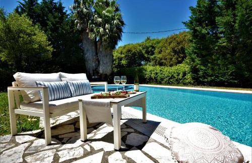 Vassilatika Villa | 150 m² Villa ∙ 4 bedrooms ∙ 8 guests
