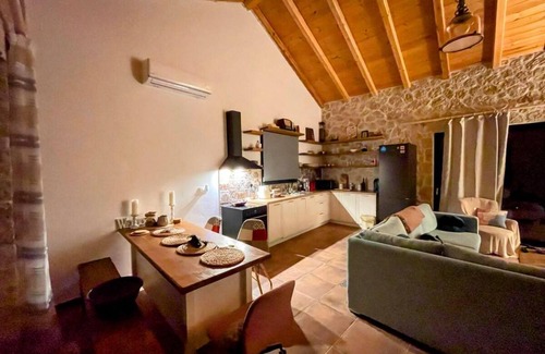 Parelia Villa | 160 m² Villa ∙ 4 bedrooms ∙ 10 guests